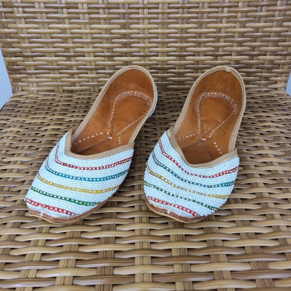 Ethnic Indian Genuine Leather Bridal Shoes Beaded Embroidery White Red Size 5